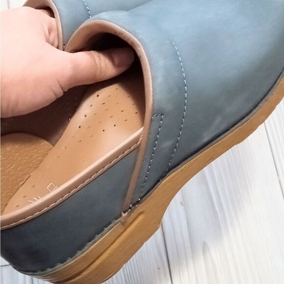 (S-4206) Dansko Clogs Professional Sz 39 (8.5) - Picture 6 of 14